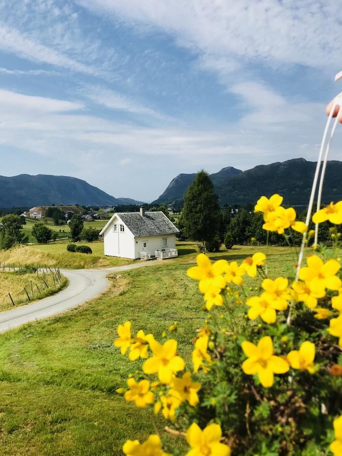 Hoiland Gard Gardshotellet Hjelmeland Exterior photo
